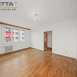Prodej bytu 1+1 35 m² Hradec Králové, Pouchovská, Hradec Králové