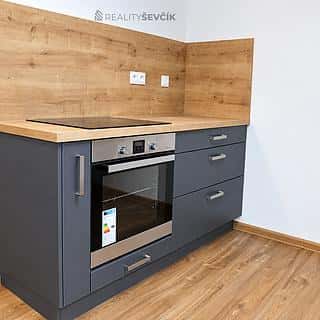 Pronájem bytu 2+kk 60 m² Zliv, Nádražní, Zliv, okres České Budějovice