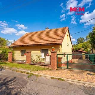 Prodej rodinného domu 72 m² Vodochody, U Potoka, Vodochody, okres Praha-východ
