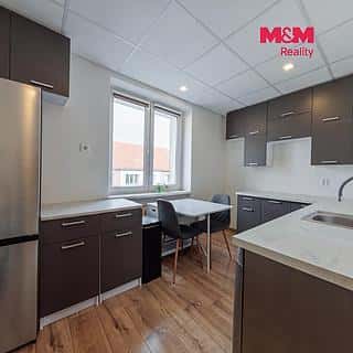 Prodej bytu 4+1 85 m² Sokolov, Heyrovského, Sokolov