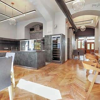 Pronájem restaurace 137 m² Praha, Dlouhá, Praha