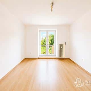 Pronájem bytu 3+1 56 m² Březová, Okružní, Březová, okres Sokolov