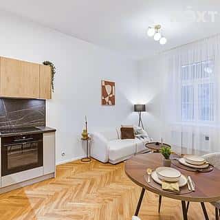 Prodej bytu 2+kk 43 m² Praha, Pod pekárnami, Praha