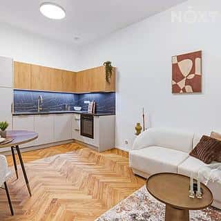 Prodej bytu 2+kk 50 m² Praha, Pod pekárnami, Praha