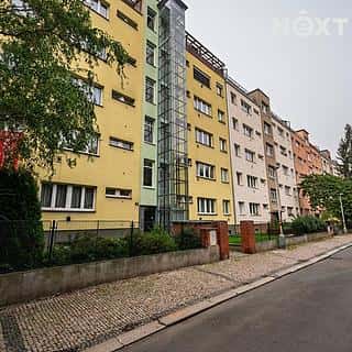 Prodej bytu 2+kk 40 m² Praha, Krchlebská, Praha