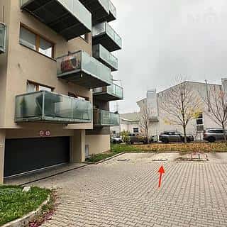 Pronájem parkovacího místa 13 m² Plzeň, U Velkého rybníka, Plzeň, okres Plzeň-město