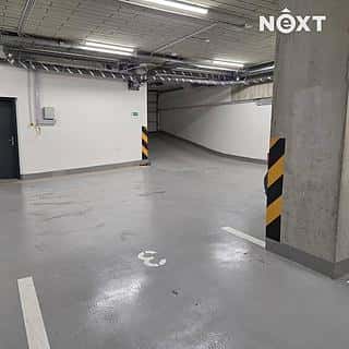 Pronájem parkovacího místa 12 m² Praha, Na Viktorce, Praha