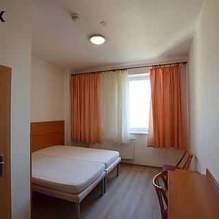 Pronájem pokoje 19 m² Tábor, Husovo nám., Tábor