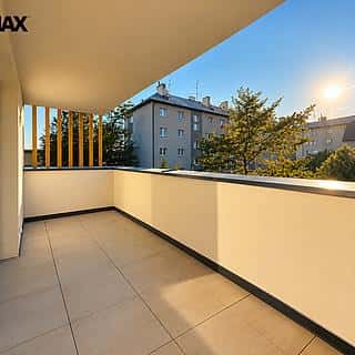 Pronájem bytu 2+kk 45 m² Olomouc, Varšavské nám., Olomouc