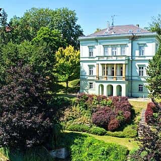 Prodej vily 683 m² Žatec, U Odborů, Žatec, okres Louny