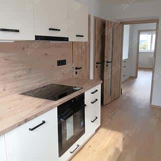 Pronájem bytu 3+kk 90 m² Hradec Králové, Poděbradova, Hradec Králové