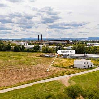 Prodej komerčního pozemku 1700 m² Úsilné, Úsilné, okres České Budějovice
