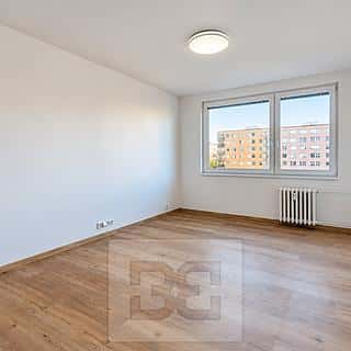 Pronájem bytu 1+kk, garsoniery 29 m² Praha, Pivcova, Praha