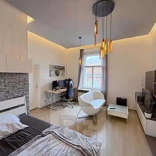 Pronájem bytu 1+1 40 m² Praha, Chelčického, Praha