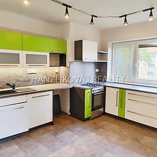 Pronájem bytu 3+1 78 m² České Budějovice, Neplachova, České Budějovice