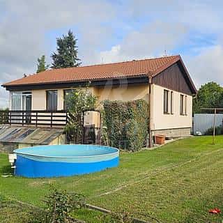 Prodej rodinného domu 82 m² Hradešín, Hradešín, okres Kolín