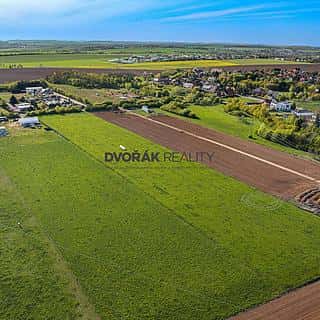 Prodej komerčního pozemku 15585 m² Ořech, Ořech, okres Praha-západ