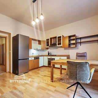 Prodej bytu 2+kk 52 m² Plzeň, Sladkovského, Plzeň, okres Plzeň-město