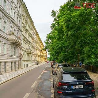 Prodej kanceláře 196 m² Praha, Janáčkovo nábřeží, Praha
