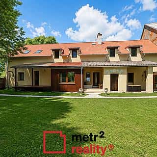 Prodej Ostatních komerčních prostor 400 m² Bouzov, Bouzov, okres Olomouc