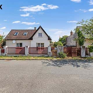 Prodej rodinného domu 110 m² Šestajovice, Žižkova, Šestajovice, okres Praha-východ