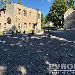 Pronájem parkovacího místa 18 m² Liberec, Chrastavská, Liberec