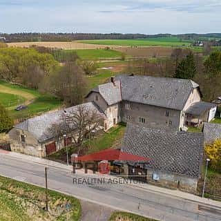 Prodej zemědělské usedlosti 800 m² Hrubá Skála, Hrubá Skála, okres Semily