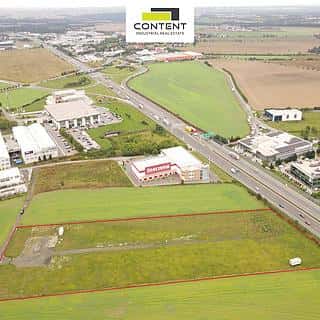 Pronájem komerčního pozemku 17000 m² Nupaky, Nupaky, okres Praha-východ