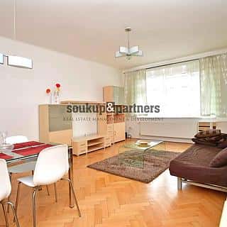 Pronájem bytu 3+1 98 m² Praha, Novorossijská, Praha