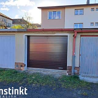 Pronájem garáže 18 m² Klatovy, Pod Hůrkou, Klatovy