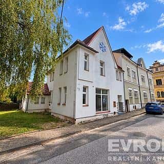 Prodej rodinného domu 210 m² Nová Paka, Kafkova, Nová Paka, okres Jičín