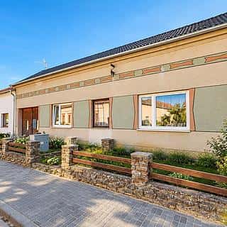 Prodej rodinného domu 162 m² Práče, Práče, okres Znojmo