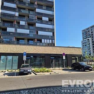 Prodej obchodu 121 m² Praha, Waltariho, Praha