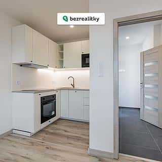 Prodej bytu 1+kk, garsoniery 35 m² Znojmo, Růženy Svobodové, Znojmo