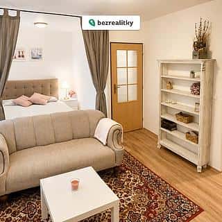 Prodej bytu 1+kk, garsoniery 38 m² Kladno, Ostravská, Kladno