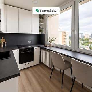 Prodej bytu 2+1 60 m² Praha, Krhanická, Praha