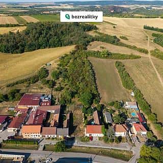 Prodej stavební parcely 3400 m² Mělčany, Mělčany, okres Brno-venkov