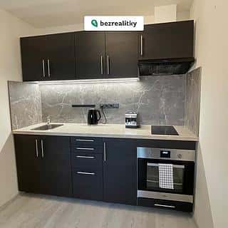 Prodej bytu 2+kk 34 m² Kladno, Americká, Kladno