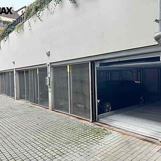 Pronájem parkovacího místa 13 m² Praha, Holečkova, Praha