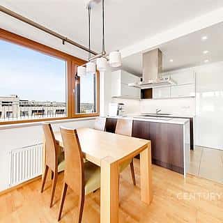 Prodej bytu 5+kk 119 m² Praha, Československého exilu, Praha