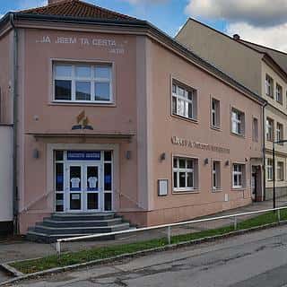 Prodej Ostatních komerčních prostor 526 m² Sedlčany, Komenského náměstí, Sedlčany, okres Příbram