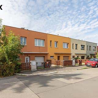 Pronájem rodinného domu 180 m² Praha, Malebná, Praha