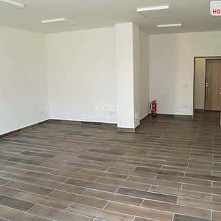 Pronájem obchodu 32 m² Chodov, Školní, Chodov, okres Sokolov