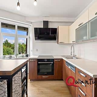 Prodej bytu 2+1 65 m² Praha, K zámku, Praha