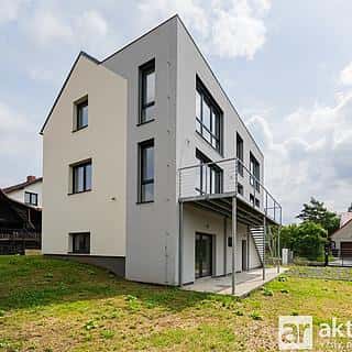 Prodej rodinného domu 248 m² Jevany, Na Dubince, Jevany, okres Praha-východ