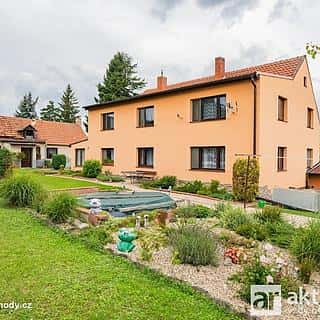 Prodej rodinného domu 225 m² Vodochody, Vodochody, okres Praha-východ