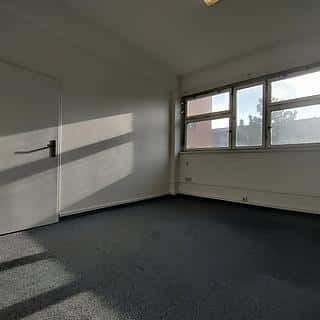 Pronájem kanceláře 31 m² Praha, Olšanská, Praha