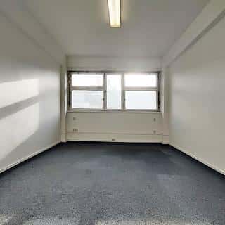 Pronájem kanceláře 17 m² Praha, Olšanská, Praha