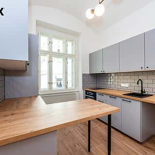Pronájem bytu 2+kk 34 m² Praha, Vratislavova, Praha