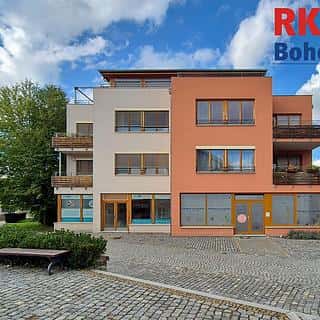 Prodej bytu 3+kk 85 m² Dolní Břežany, 5. Května, Dolní Břežany, okres Praha-západ